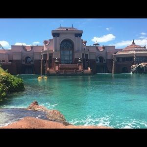 Meet your Posher, Roxann